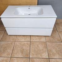 Mobile bagno sospeso 