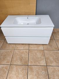 Mobile bagno sospeso 