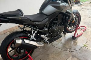 Honda CB750 Hornet 2023