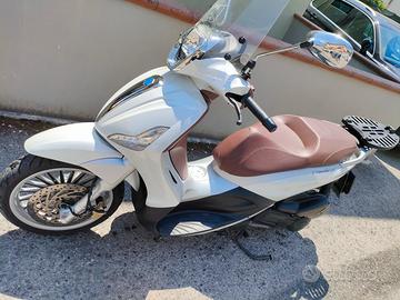 Piaggio Beverly 300