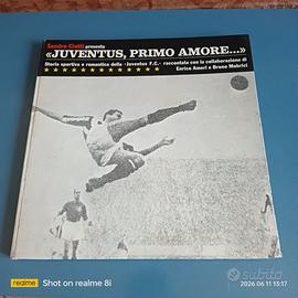 JUVENTUS Primo Amore.... libro-disco