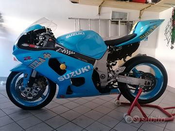 Suzuki gsxr 600