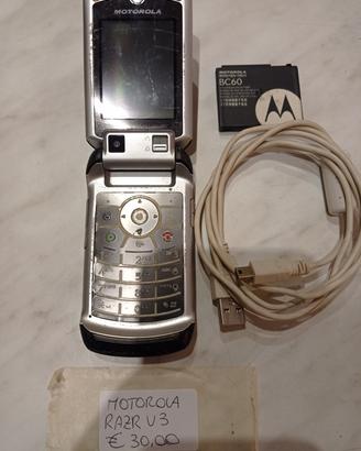 TELEFONINO VINTAGE Motorola RAZR V3 