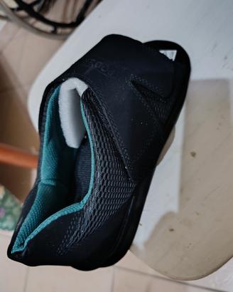 Scarpe Podartis 