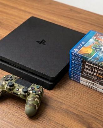 PS4 con 7 giochi funzionanti, prezzo trattabile 