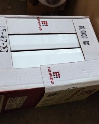Piastrelle Fabresa 10x30 lucide