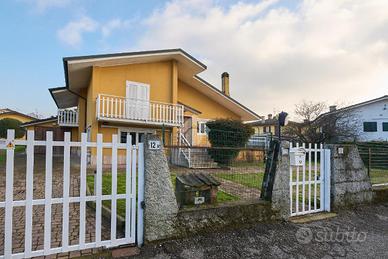 VILLA SINGOLA A SPINO D'ADDA