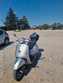 Vespa GTS 250 cc