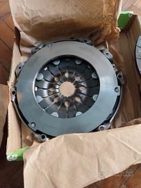 frizione ford focus  1.6 tdci 110 cv Valeo DA,HCP