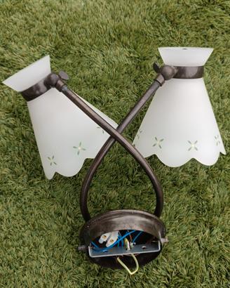 lampadario doppio da muro con vetro decorato 