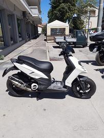 Piaggio Typhoon 50 2 TEMPI