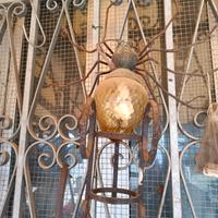 Lampada vintage con forma di ragno