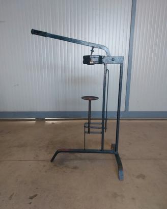 tappatrice manuale per bottiglie tappo sughero