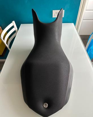 Sella ducati performance per Hypermotard 1100-796