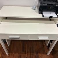 Scrivania allungabile bianca