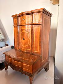 Antico Inginocchiatoio in Legno