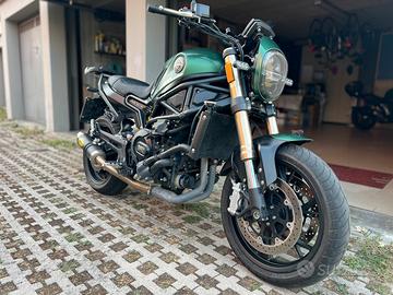 Benelli leoncino 800