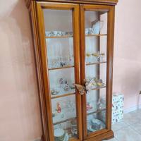 Sala da pranzo  stile classico legno masse