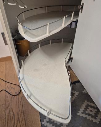 Ripiano angolare Ikea 