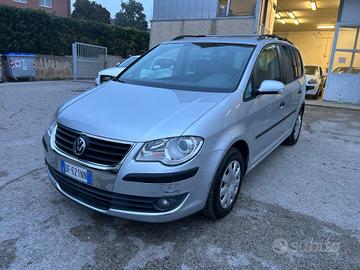 Volkswagen Touran 1.9 TDI 105CV 7 Posti
