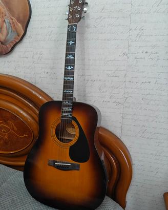 Yamaha F310 Chitarra acustica folk + accessori