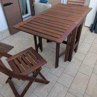 tavole e due sedie da giardino Ikea ÄPPLARÖ

