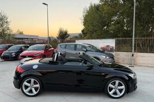 Audi TT 2.0 Tdi -QUATTRO- S LINE (CABRIO)