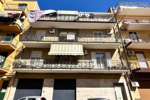 5 LOCALI A BAGHERIA