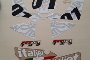 Serie adesivi per moto italjet pit 125