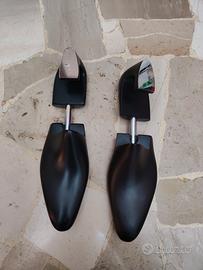 tendiscarpe legno Giorgio Armani 