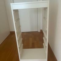 scaffale a ripiani ikea