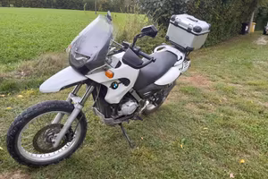 Moto BMW F 650 GS