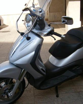 Piaggio Beverly 500 – 2005