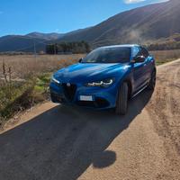 Alfa Romeo Stelvio Veloce Q4 210 CV 2023