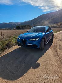 Alfa Romeo Stelvio Veloce Q4 210 CV 2023