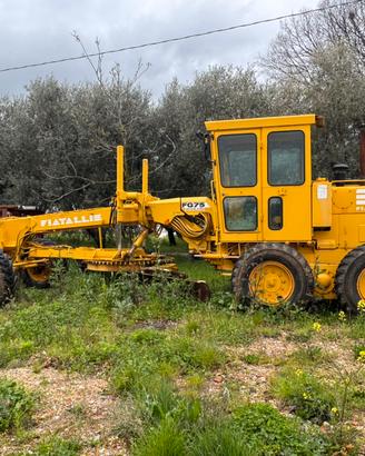 Grader fiatallis FG75A