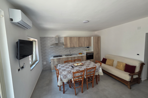 Casa appena ristrutturata centro Locri