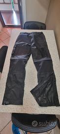 Pantaloni moto