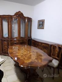 sala da pranzo in radica di noce