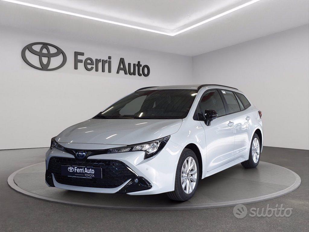 TOYOTA Corolla (2018-->)
