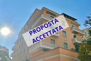 Appartamento di 110 m² con 3 locali e box auto a R