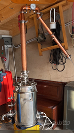 Pentola distillatore estrattore oli essenziali