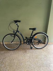 B’Twin ELOPS City Bike – bici da città nera
