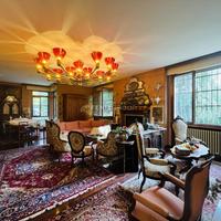 SPLENDIDA VILLA SU UN LIVELLO CON GIARDINO