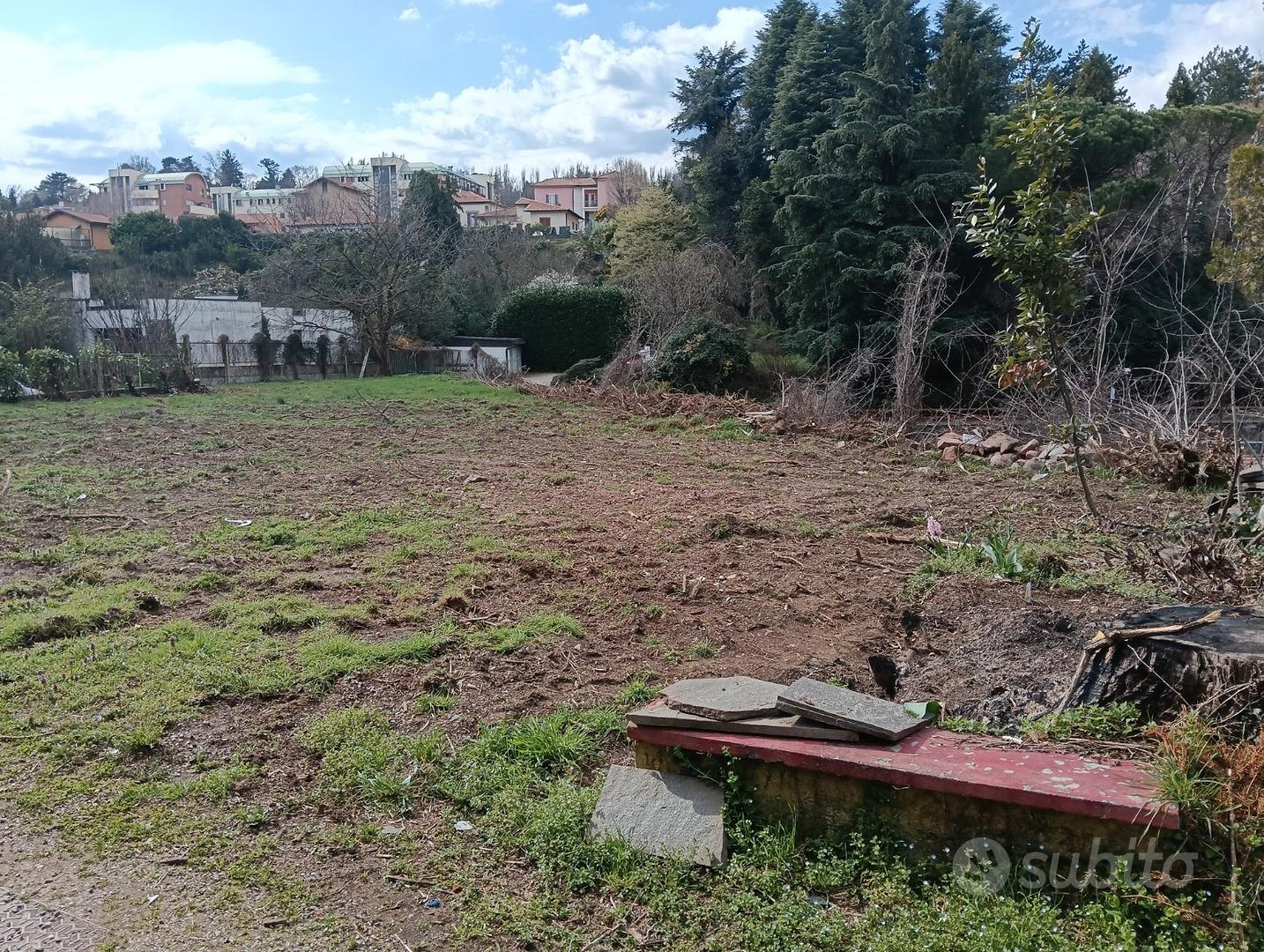 Terreno edificabile anche con permuta - Vista 2