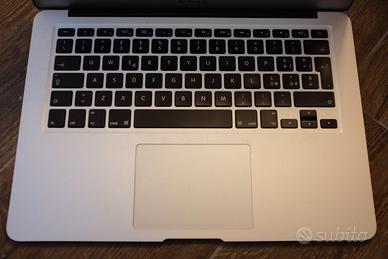 MacBook Air 13"Intel i5 / 8GB RAM / 128GB SSD