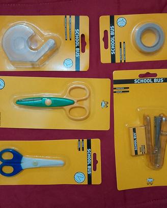 SET ACCESSORI PER BRICOLAGE 