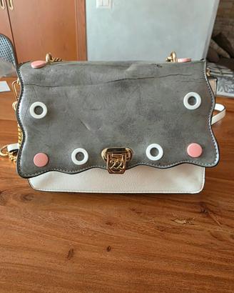 Borsa Donna Tracolla Catena Numeroventidue con pat