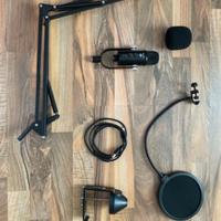 Microfono aveek a condensatore