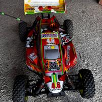 Macchina radio comandata a scoppio scala 1/8